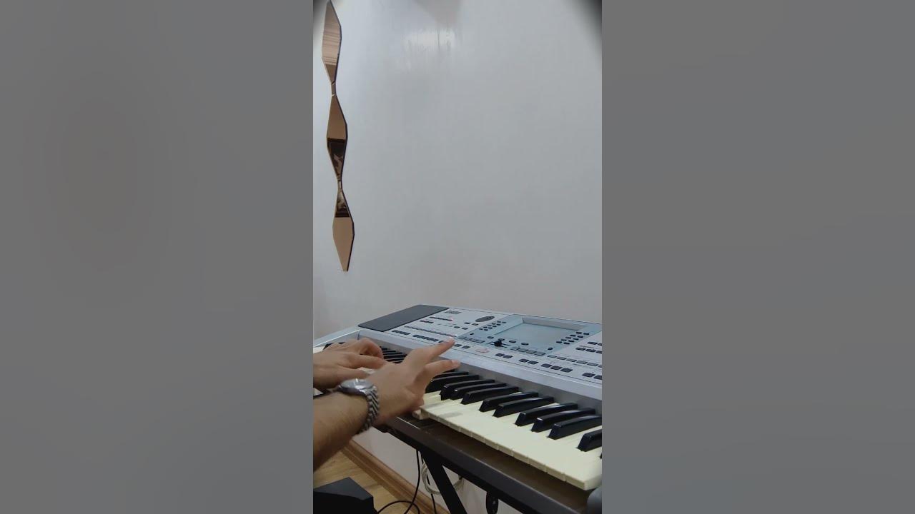 Firuze sezen aksu(piano song)