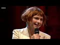 Capture de la vidéo Jessie Buckley Sings "Glasgow" From The Film "Wild Rose" At The Baftas 2020.