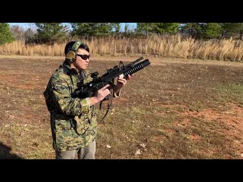 Colt M4A1 Block 1 sbr + Colt M203 40mm grenade launcher with 9\