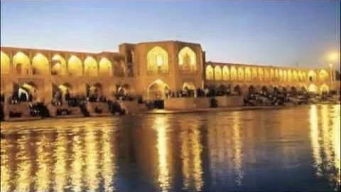 Shahreh Man Esfahan by Mojdeh Roufeh