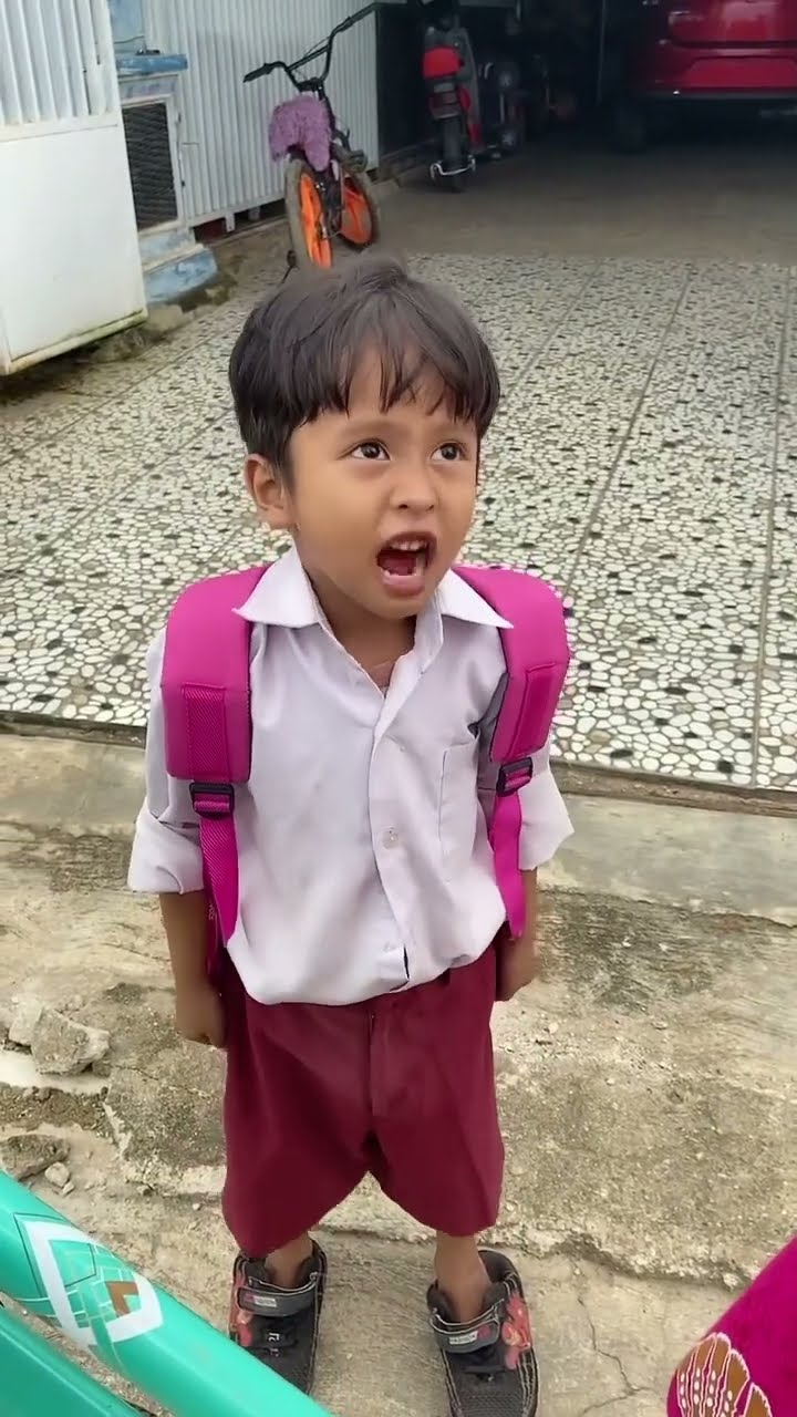 Vidio kocak dan gokil @nyaikembang1nyaikembang1 /cuma anak pemulung?