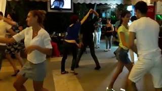 Salsa in Dali Royal Armenia Erevan