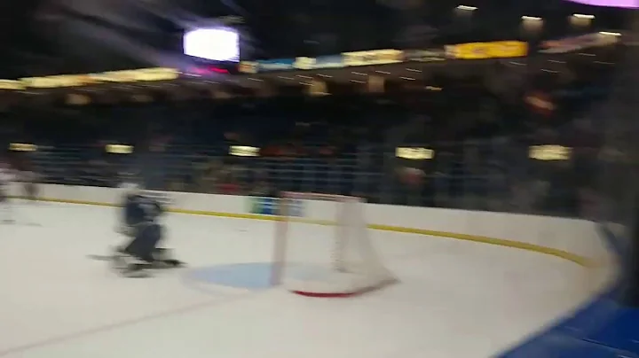 Youngstown Phantoms #13 Craig Needham scores a SH ...