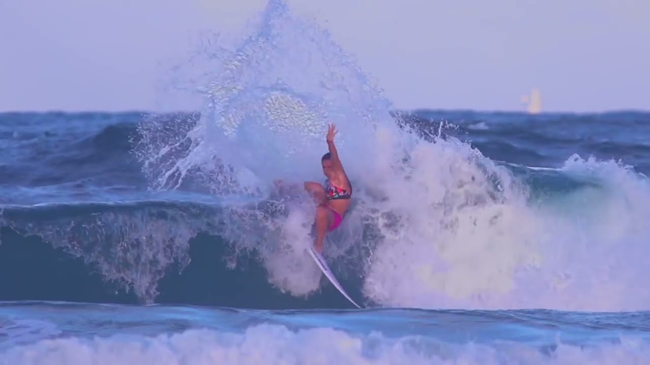 Surfskate SMOOTHSTAR Johanne Defay Teal & White 32,5 - YouTube