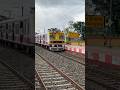 running train se Kud Gaya platform ki site video Dhyan se Dekho FIR comment karo#shortvideo