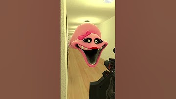 CAN I ESCAPE FROM HUNGRY WORM MOM IN LIMINAL GMOD