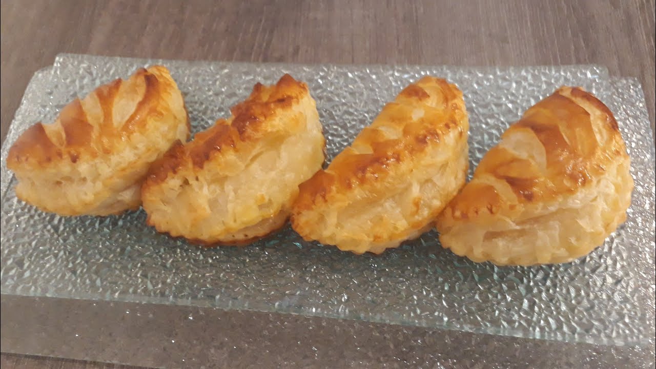 شوصون بالتفاح ناجح  بأسرع عجين مورق 😋