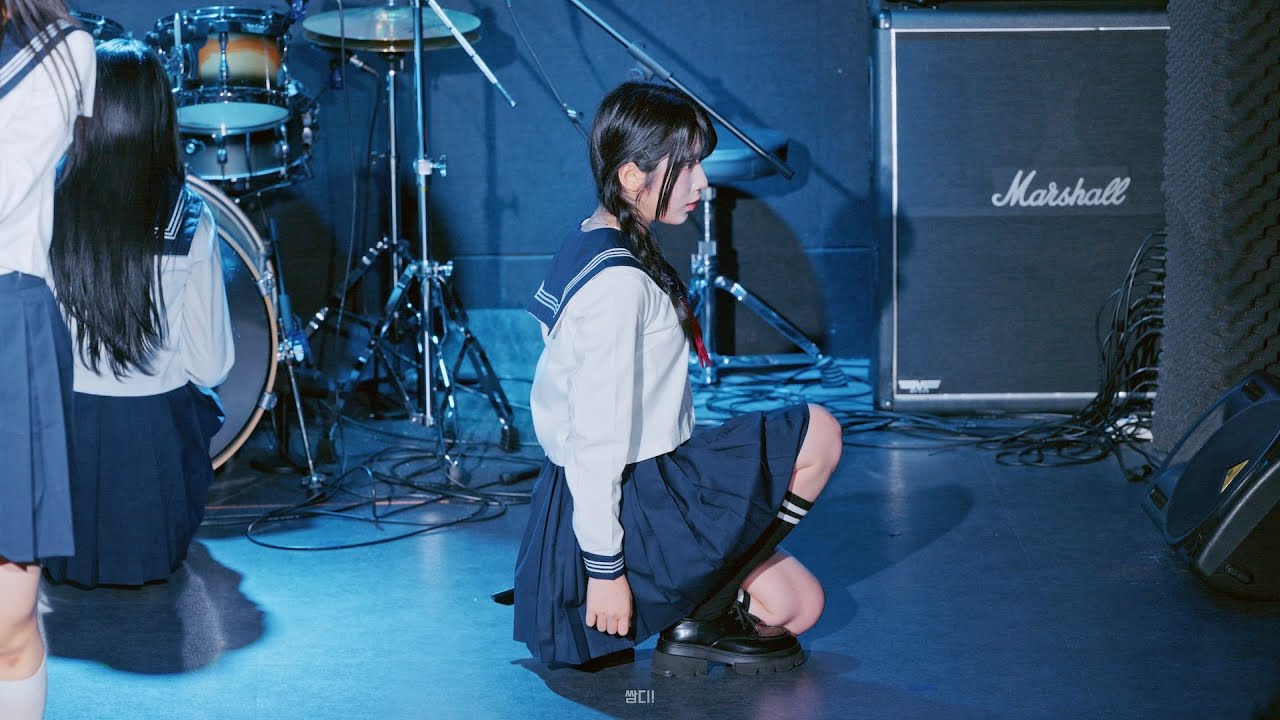 [8K] 250718 소라닌(solanin) 뮤 - 'First step' 무대 개인 직캠 (AZITO PLAY - 바다여행)(아지토 라이브홀)