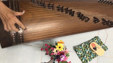 Xuân chiến khu. ST: Xuân Hồng. Độc tấu đàn tranh Nguyên Kỳ (Vietnamese zither solo).