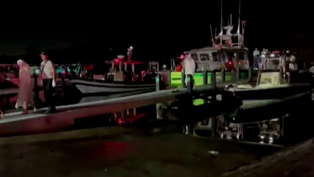 Teen Killed, Several Others Injured in Boat Crash - YouTube