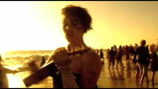 Video-Miniaturansicht von „If You Want To Sing Out - Sing Out ! performed by Amanda Palmer“
