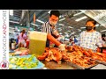 Best Thai STREET FOOD That You Will LOVE - Thailands Famous Cuisine