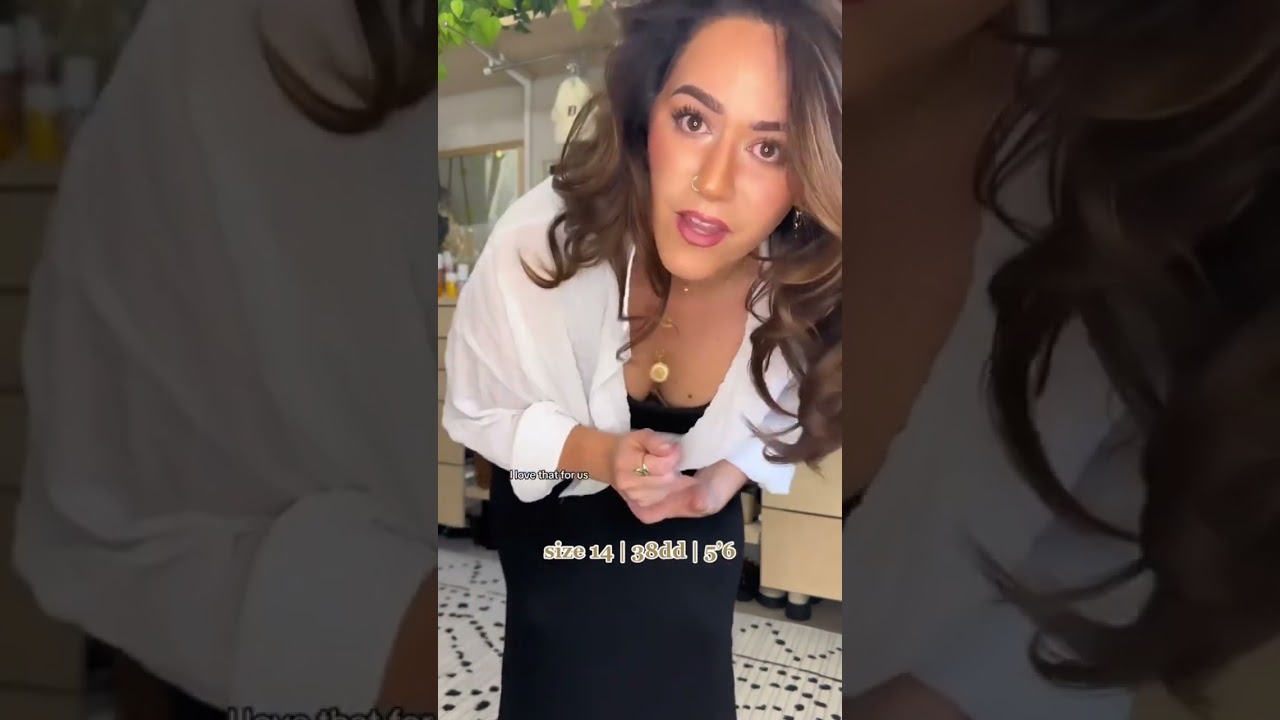 Midsize summer outfit ideas for my baddies who want arm coverage. 