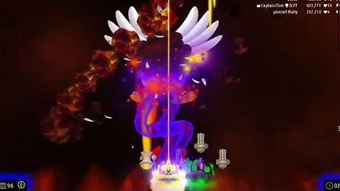 Chicken Invaders Universe me with my friends together