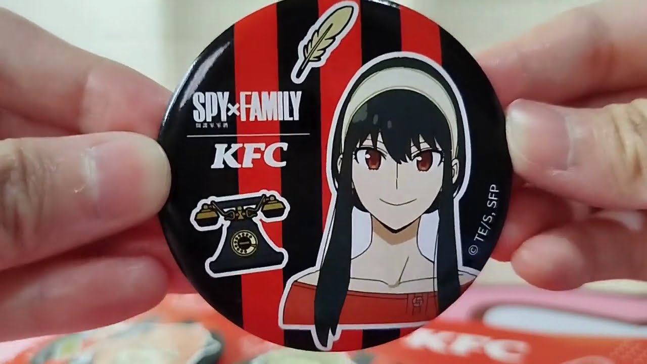 KFC and Spy x Family Collab Can badge Set