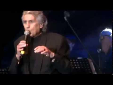 TOTO CUTUGNO - MEDLEY DI ADRIANO CELENTANO - TG.MURES - 2015 - YouTube