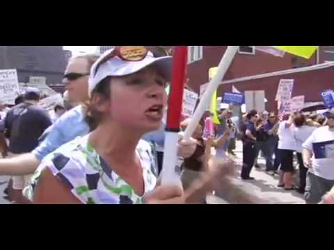 Sides Clash at Denver Health Care Reform Rally