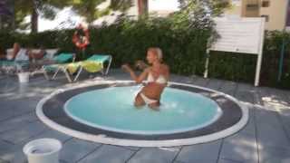 Vacaciones en Mallorca Magaluf 2013. El MAR, el SOL y las CHICAS! - Papaoutai