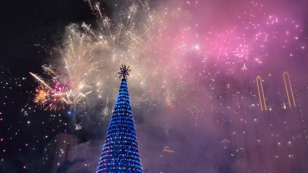 One of the best FIREWORKS in Indonesia!!! Salah satu kembang api terbaik di Indonesia!!!