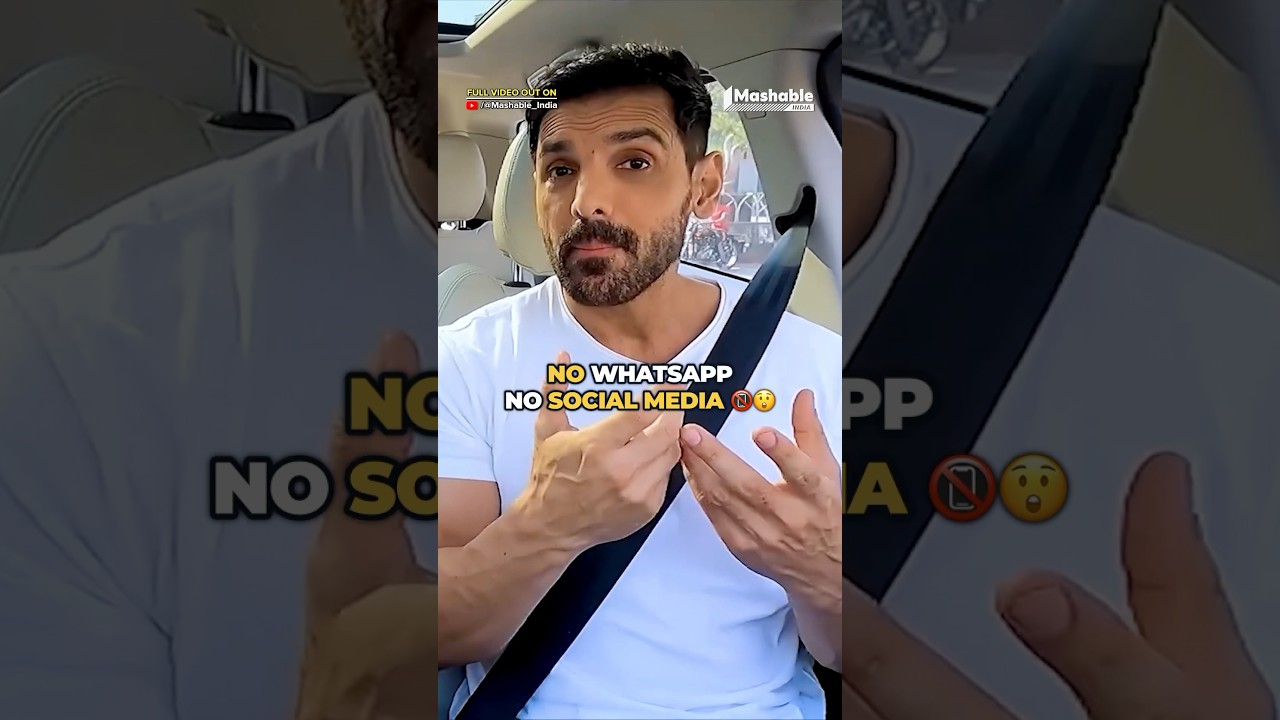 John Abraham Doesn't Have Whatsapp On His Phone?😱😲| Mashable India 