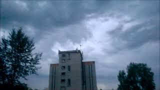 2022-08-10 Evening, thunderstorm somewhere nearby, +16° C, Bratsk, Siberia, Russia