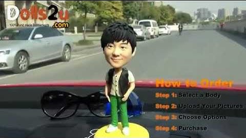 Custom Bobbleheads Sculpted From Your Photos - Dolls2U