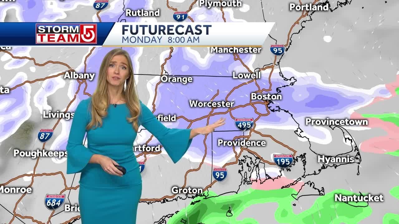 Snow showers Christmas Eve, not on Christmas Day