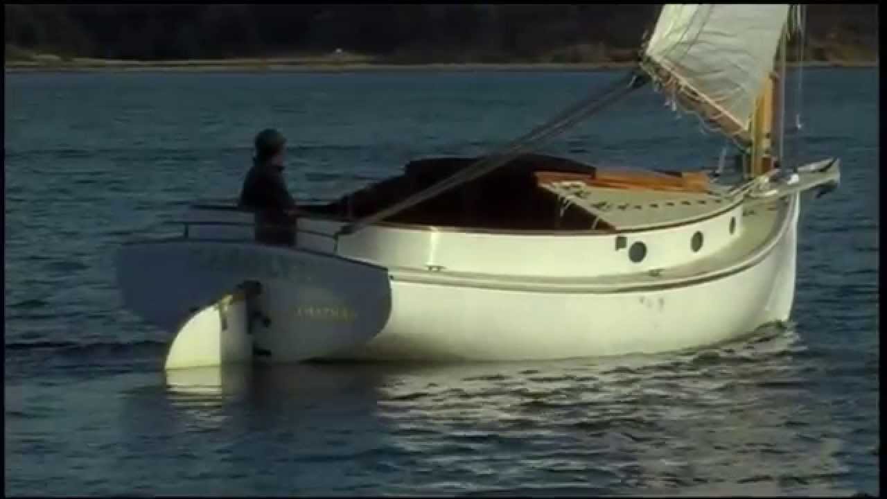 22' Arey's Pond Cat Boat - YouTube