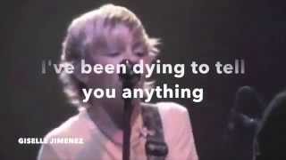 Vignette de la vidéo "Young R5- Sugar We're Going Down concert from 2009 (with lyrics)"