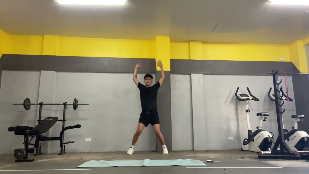 MY FITNESS JOURNEY | DAY 4 using the 7 Minute Workout Application.