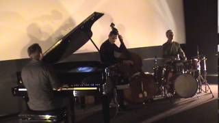 Royal Jazz Trio - My Romance - Bill Evans - Sunday at the Village Vanguard - 1961