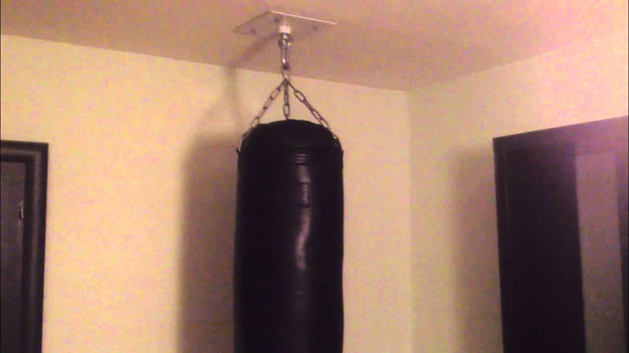 Боксерский мешок аква бокх. Закрепить боксерскую грушу. Боксерская груша на потолок. Закрепить боксерскую грушу. Закрепить боксерскую грушу.