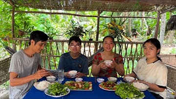 Quá Ngon Với Món Thú Linh Khìa Nước Dừa Làm Thì Hơi Cực Bù Lại Cả Nhà Ai Cũng Khen