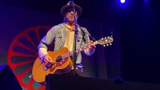 Todd Snider - Play A Train Song - Kessler Theater - Dallas