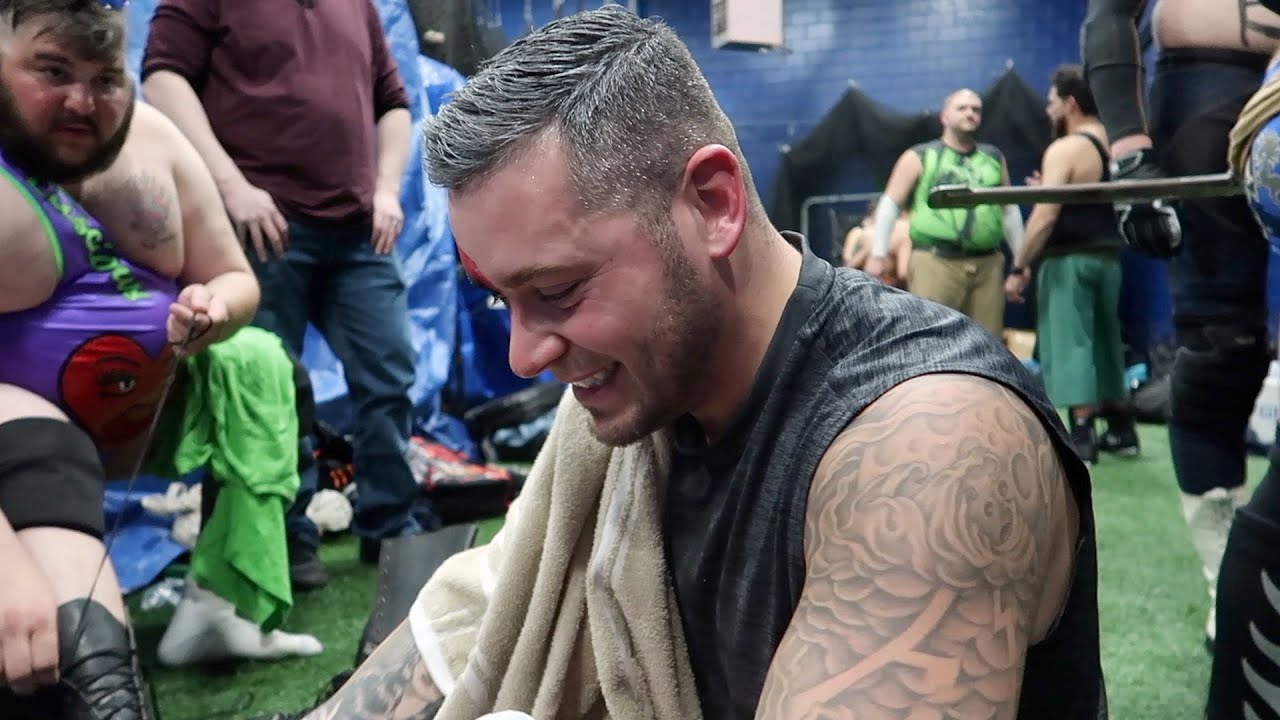 How to properly build your Pro Wrestling Locker Room