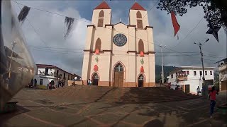 9 En Quinchia-Risaralda 3.Tour en moto por pueblos y ciudades de Colombia.