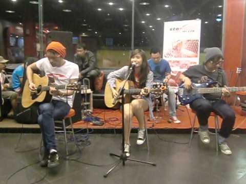Kristin And The Strawberry Fields - Pelangi Dan Matahari (BIP Cover)