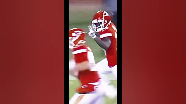 Tyreek Hill peace sign ✌️ #viral #shortsfeed #plssubscribe #nfl #tyreekhill #shorts #phonk