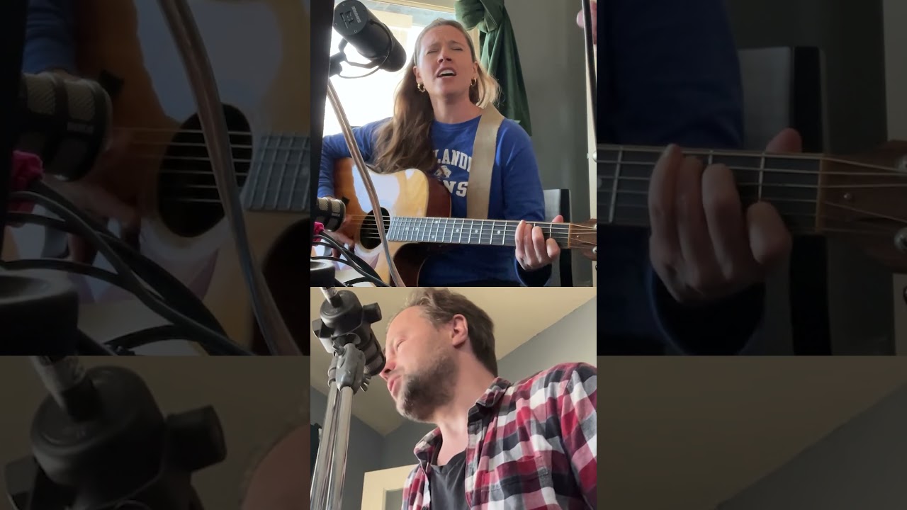 Ievan Polkka (Hilipati Hilipati Hippa Version) - by Minea Herwitz and Miska Kajanus (