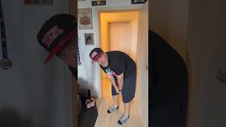 Thumbnail for TRIK JAK SE BĚHEM PÁR VTEŘIN STÁT MNOHEM VÍC OHEBNĚJŠÍM - CO JSEM ZJISTIL PO 30?