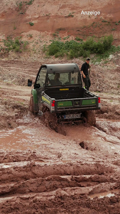 John Deere Gator I traction Bootcamp 2024 #johndeere #gator #utv