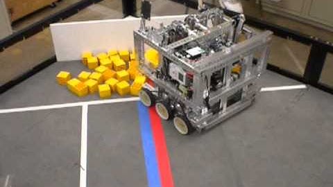 FTC 4211 The Bombers | Block Party robot