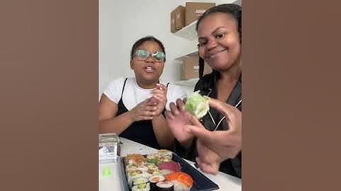 ON TEST DES SUSHIS POUR LA PREMIÈRE FOIS #sakinafamily