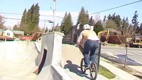 Travis Lyons