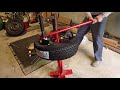 Dmontageremontage manuel des pneus pour automobiles
