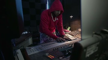 Trap Beat / Instrumental On The Akai MPC 4000 Prod By Dj Rock Cee Entertainment