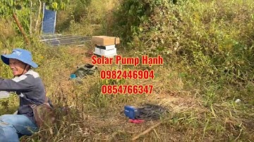 De 4 pk 10-panelen zonne-waterpomp van de heer Giang in Ta Dung, Dak Nong