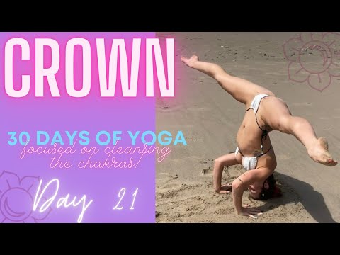 Day 21: Crown Chakra - 30 Day Beach Yoga Challenge Focused on the Chakras