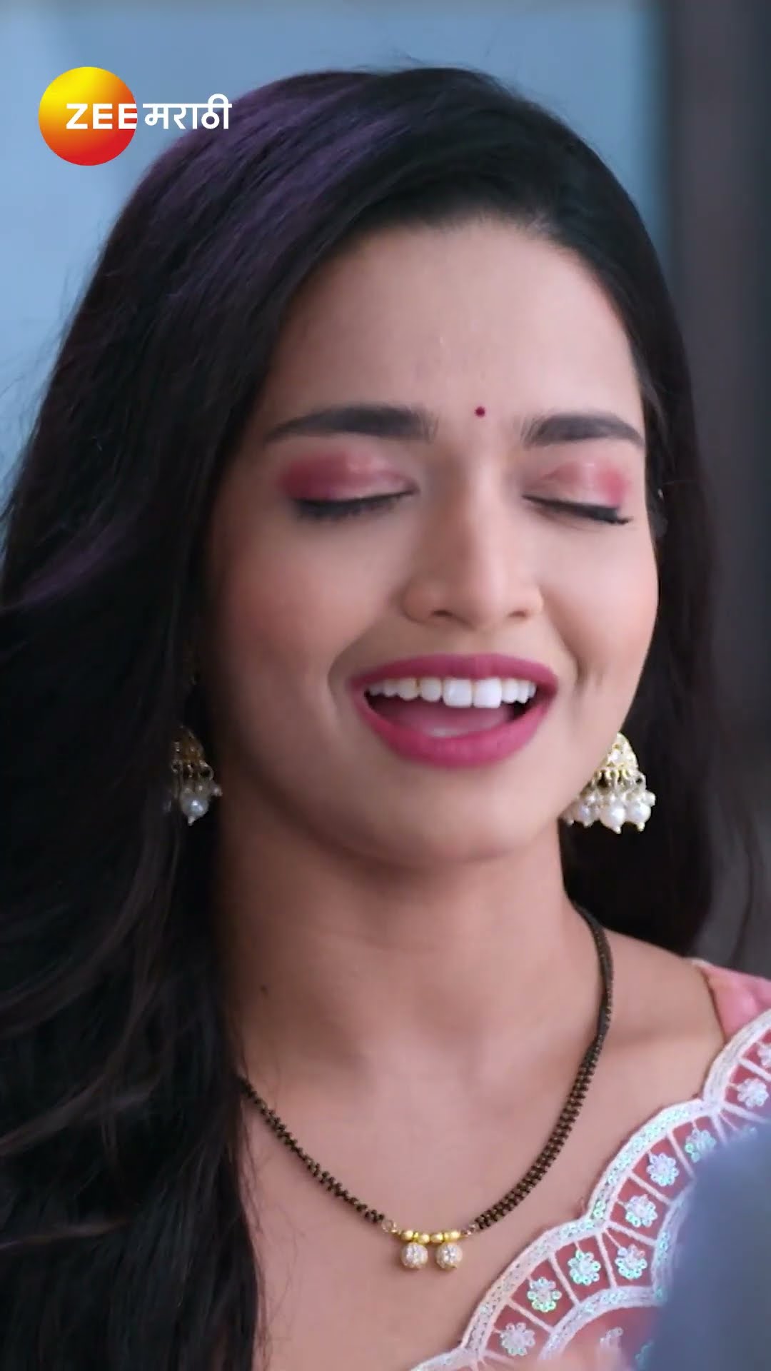 #Navri Mile Hitlerla #Shorts #Zee Marathi #Entertainment #Romantic Famiy Drama