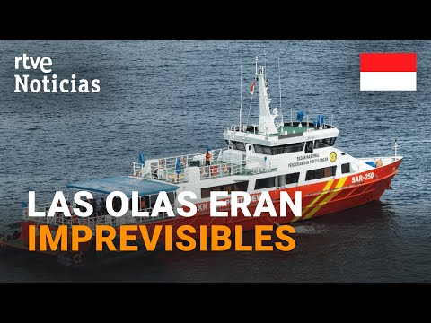 INDONESIA | TRES GRANDES OLAS habrían VOLCADO el BARCO en el que VIAJABAN la FAMILIA de VALENCIA